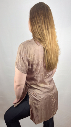 Blusa Chocolat Luxe na internet