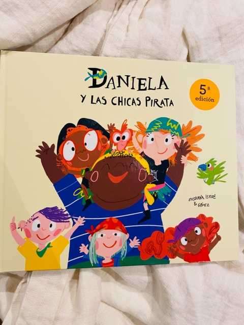 DANIELA Y LAS CHICAS PIRATAS.