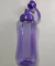 Garrafa squeeze roxa de 600ml com tubo para gelo.