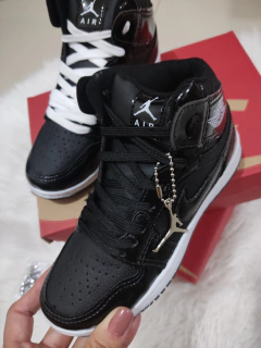 NK JORDAN Preto Sola Branca - LINHA PREMIUM - comprar online