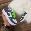 NIKE Force - Cinza Escuro com Cadarço Verde Neon