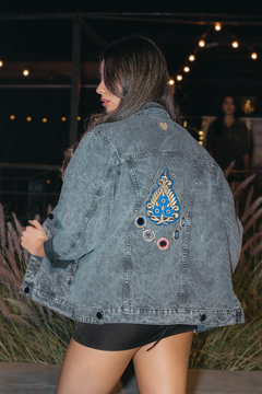 Campera Hindie en internet