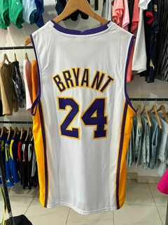 LOS ANGELES LAKERS - BRYANT (Importada) - comprar online