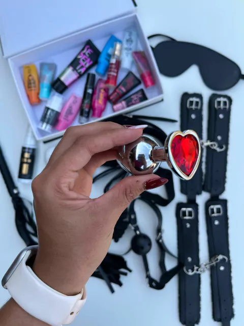 PLUG ANAL DE AÇO C PEDRA DE CRISTAL - loja online