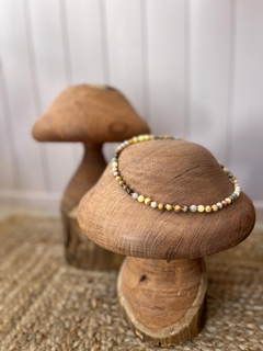 Collar Energía Solsikke de piedras naturales - SOLSIKKE