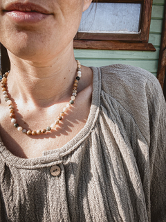 Collar Energía Solsikke de piedras naturales en internet