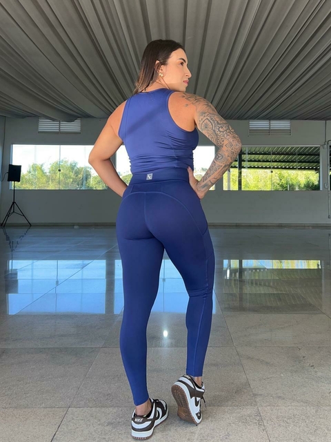 Calça montaria recortes e bolso lateral Azul Noite - comprar online