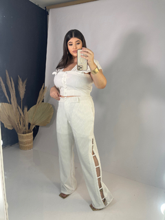 Cropped Princess Branco Listrado - SAGACIA