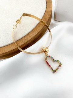 Pulseira fita com coração