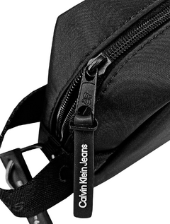 CAMERA BAG CALVIN KLEIN NYLON NEW YORK - PRETO - loja online