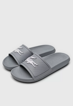 CHINELO LACOSTE CROCO SLIDE na internet