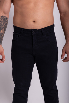 CALÇA JEANS URBO SLIM MORRO DO CARVÃO - PRETO