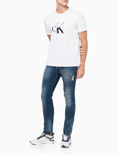 CAMISETA CALVIN KLEIN ABOUT CK - BRANCO na internet