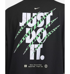 CAMISETA NIKE OVER SIZE TEE - comprar online