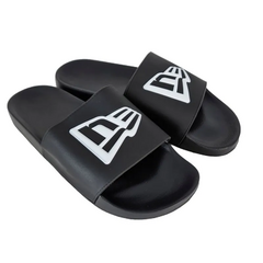 CHINELO NEW ERA SLIDE FLANG PRETO na internet