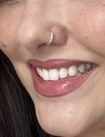 Piercing Argolinha Nariz Cravejada Zirconias - Prata 925