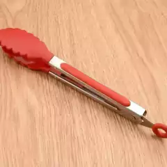 Pinza multiuso de acero