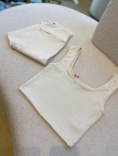 Conjunto Leah na internet