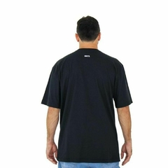 Camiseta Wats Fat Preta na internet