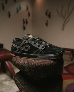 Tenis Öus Naccarato IV Dijon Essencial - Zona Norte Skate Shop