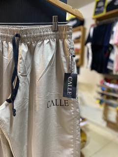 Calça Cargo Tactel Calle Bege