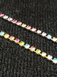 Pulseira Pedrinhas Coloridas na internet