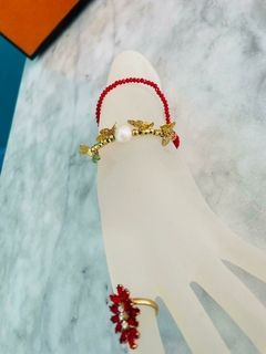 PULSERA GF DOBLE PIEDRAS ROJAS CON MARIPOSAS Y PERLA BLANCA