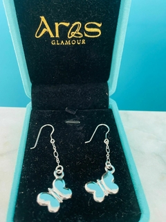 ARETES DE RD COLGANTES DE MARIPOSA