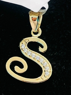 DIJE GF COTICA CIRCONIA CON INICIAL S