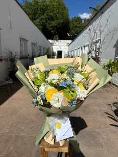BOUQUET DELUX PERSONALIZADO - comprar en línea