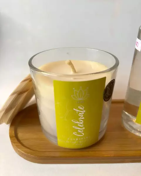 Vela Aromática com brilho Celebrate Champagne - comprar online