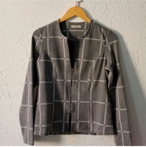 Casaquinho xadrez cinza tam M Namine
