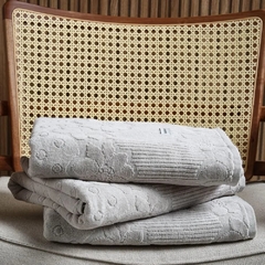 TOALHA DE BANHO LOLLIPOP - CINZA 70CM X 1,40M - comprar online