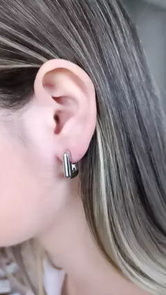Brinco TENDÊNCIAS argola quadrada lisa - comprar online