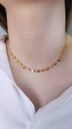 Choker Cubos na internet