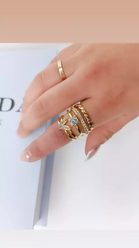 KIT 4 ANÉIS dourado