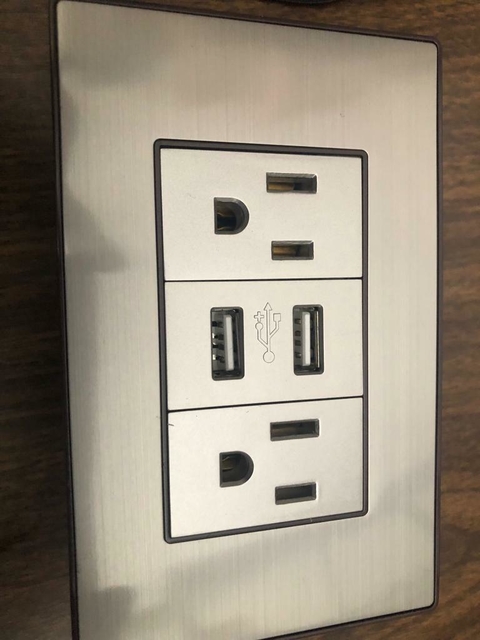 PLACA CONTACTOS DUPLEX CON 2 USB TOMA CORRIENTE MEGALUZ HY-JL310