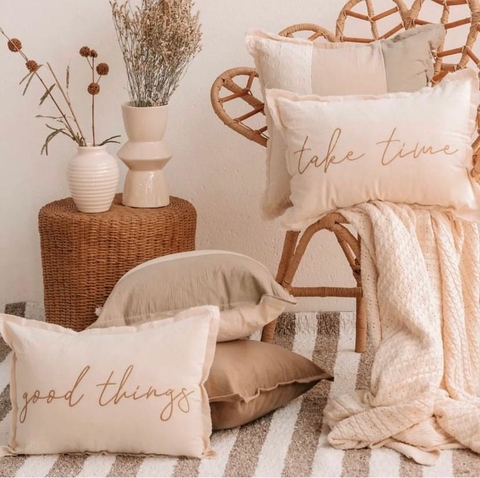 ALMOHADON SET GOOD THINGS...TAKE TIME - comprar online