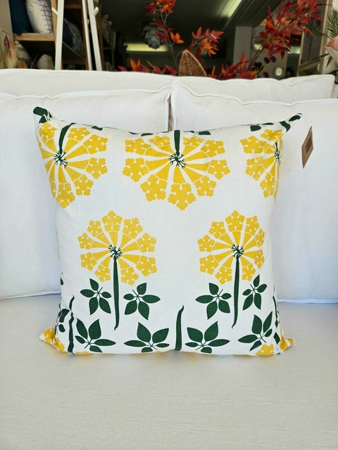 ALMOHADON FLOWERS 50X50 - comprar online