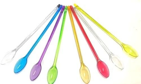 CUCHARAS ACRILICAS VS