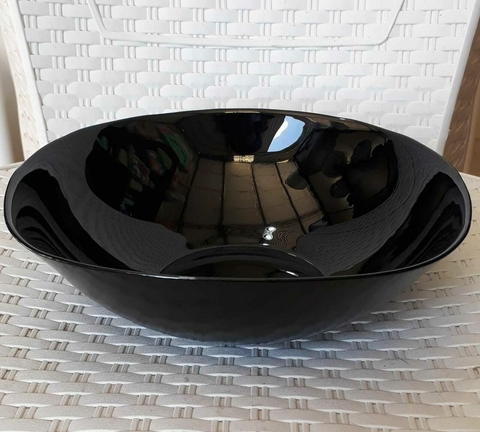 ENSALADERA OPALINA CUAD. NEGRO