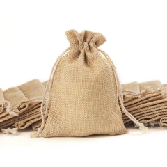 Bolsa de arpillera 10 x 14 cms a doble amarre