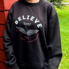 Sweatshirt Black_Believe en internet