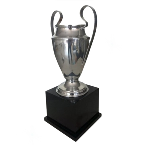 Taça Uefa Prata com Base de Mdf