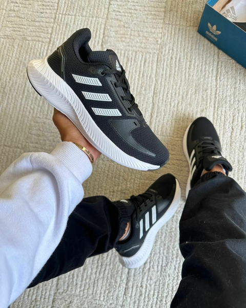 Tenis Adidas Falcon - Preto