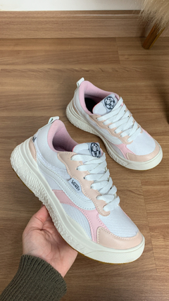 Tênis Vans Ultra Ranger branco e rosa linha Premium | forma menor - Maria Vitória sapatilhas 