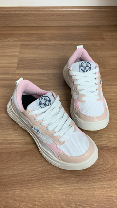 Imagem do Tênis Vans Ultra Ranger branco e rosa linha Premium | forma menor