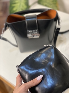 MINI BAG MIU MIU en internet