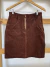 SAIA VINTAGE MARROM EM VELUDO COTELÊ - comprar online