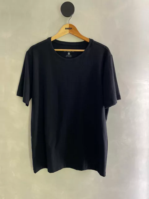 T-Shirt Sheep Básica Preta